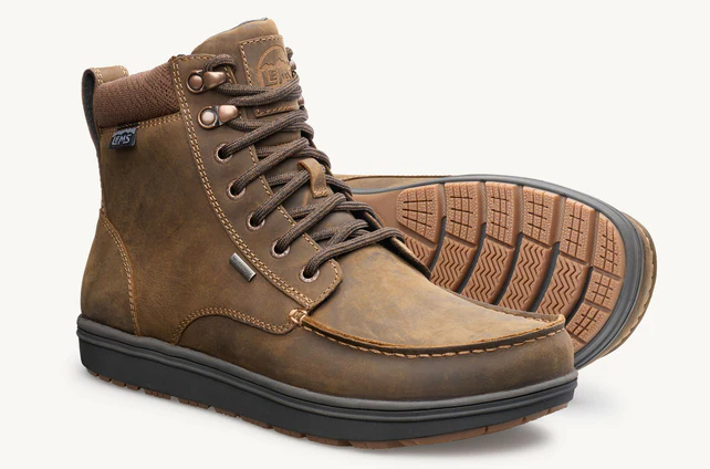 LargeInStature_'s tweet photo. Shopping for boots. I had a pair of these awhile back. I had the original Boulder Boot. They have new ones now with better outsouls. #LemsShoes https://t.co/2nhztbEtFp