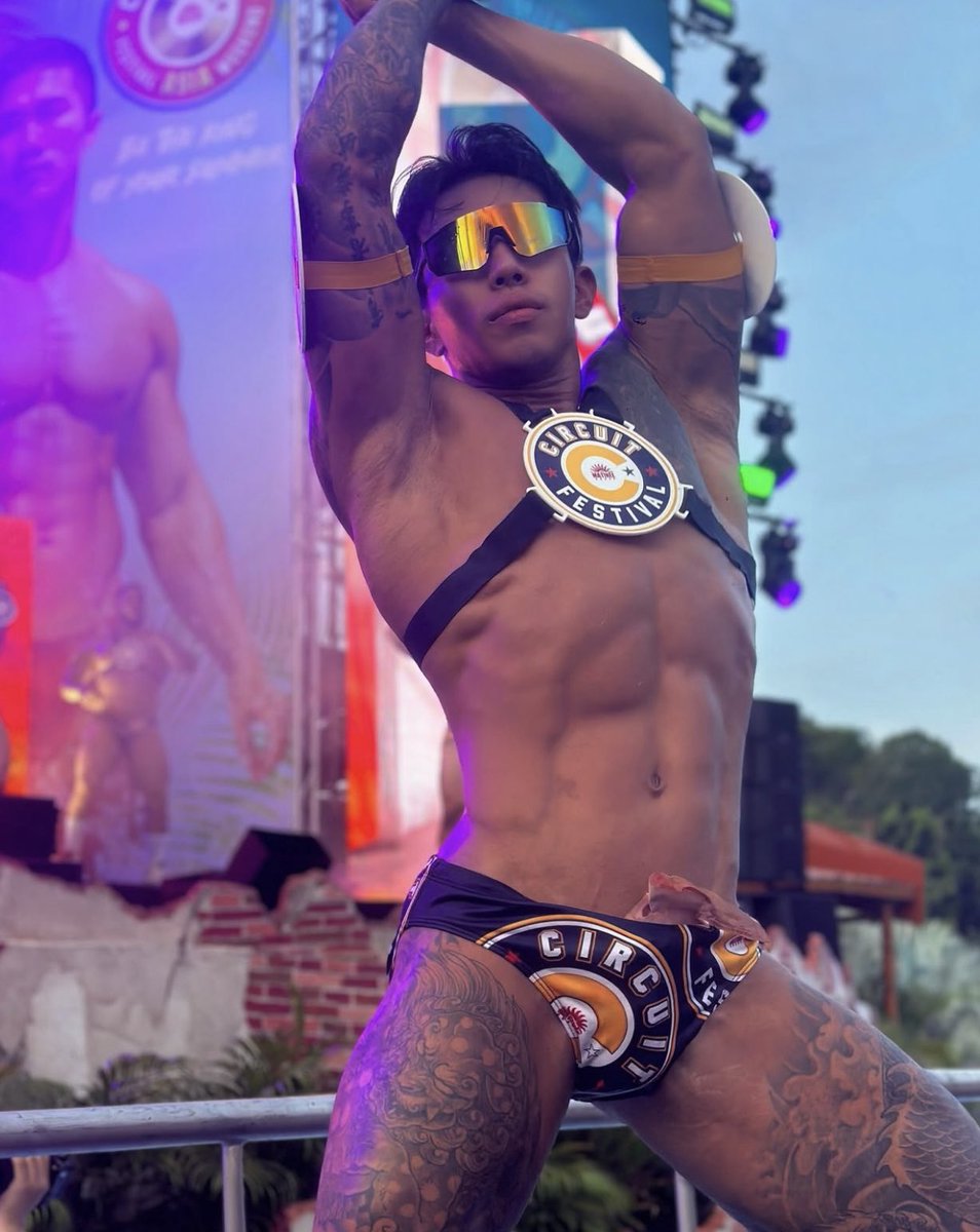 Forestwoodwood's tweet photo. ·
👤💫Muscle Boy Louis🇰🇷（3）

👉IG: louis_sdg

GOGO 💫✨👍
. https://t.co/m7EI6BJFy3