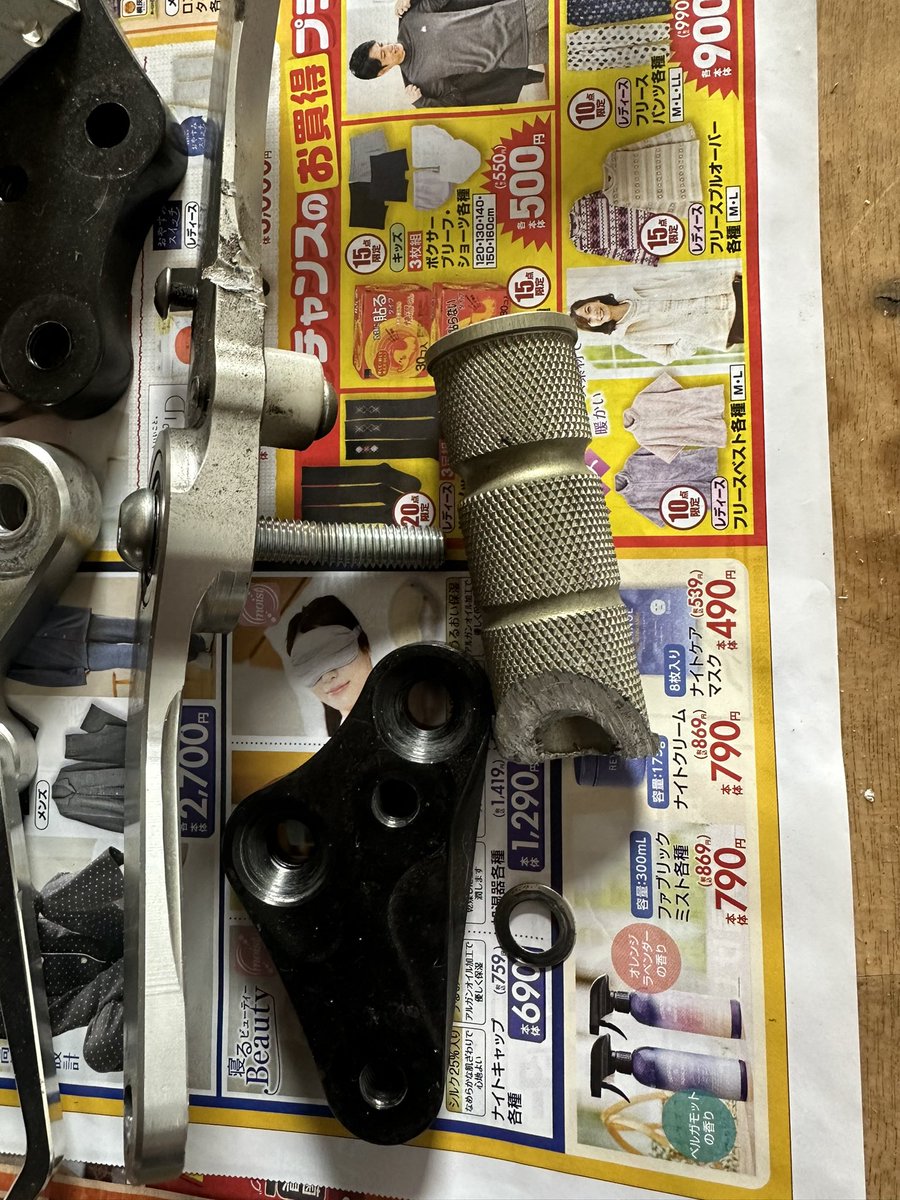 odyssey_3333's tweet photo. 他にも訳ありシャリー用バックステップに
5.5J片側リムも売ります。 https://t.co/moABGzsRGz