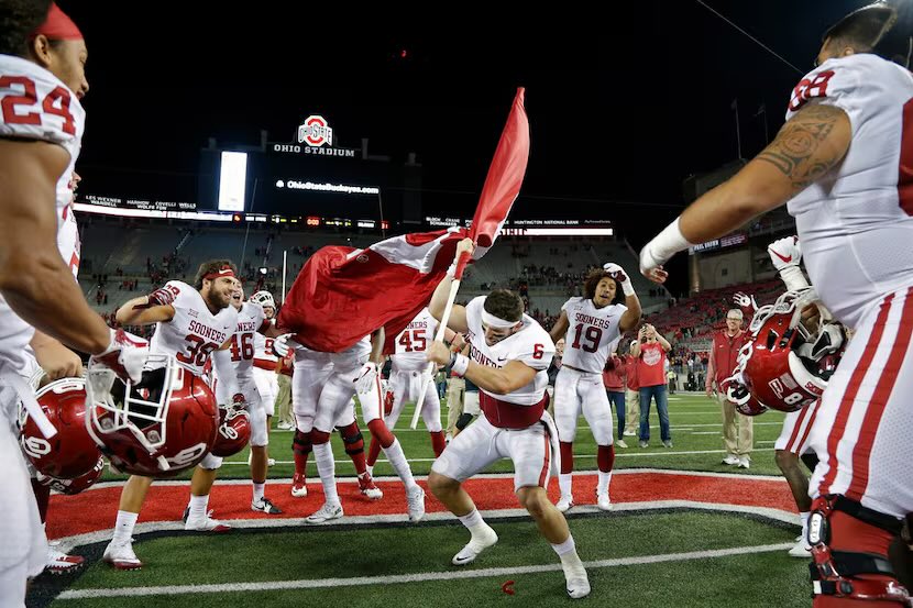 BettingWithBush's tweet photo. CASH THE FREE BANGER AGAIN ⭐️💵

💵Oklahoma +14 -110 3u⭐️ 🐴

🩸🩸🩸🩸🩸🩸🩸🩸🩸🩸🩸🩸🩸

5-0 L5 Free Plays 
2024 YTD: +196.4u 
Another Successful Saturday (+4.9u) 

WHO CASHED WITH ME ‼️‼️‼️‼️ https://t.co/hyc7SB3Wvp