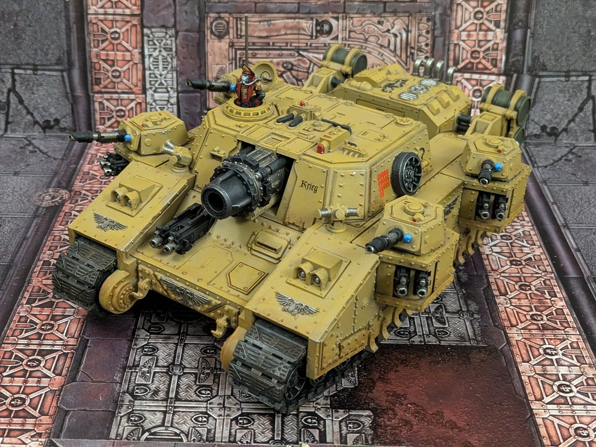skzlibr's tweet photo. #ウォーハンマー
#warhammer
#deathkorpsofkrieg
#tanksgiving
ベインブレイドの派生のベインハンマーを塗ってTanksgiving達成!
26人まで乗れるので賑やかです。デスコーアオブクリーグ盛り上がってきました! https://t.co/yew1MozjvJ