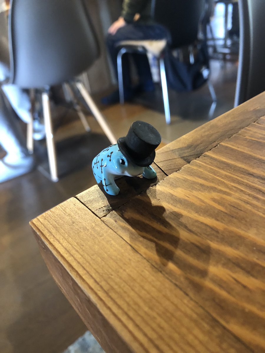 YuChang08786774's tweet photo. お昼に欒時へランチ
この為に作ったのです！欒時カラー🐸
あらかるたさんも来店されてプチ9MC

#9MC
#欒時
#今日から俺カエル https://t.co/qwHGXDRu6I