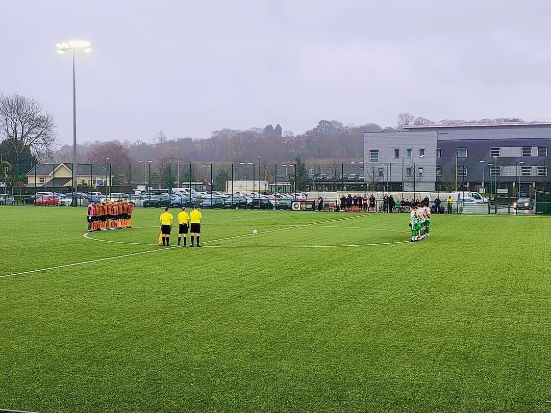 aber_valley_fc's tweet photo. 🟠⚫️ Respect 🟢⚪️
Remembering #JS14 in yesterday's Derby
Unfortunately the weather meant the game was abandoned in the second half, we now await the decision on it being replayed.
It was great to see lots of locals joining us at The Aber Hotel to celebrate Jakes life https://t.co/JgT2tNEhbp