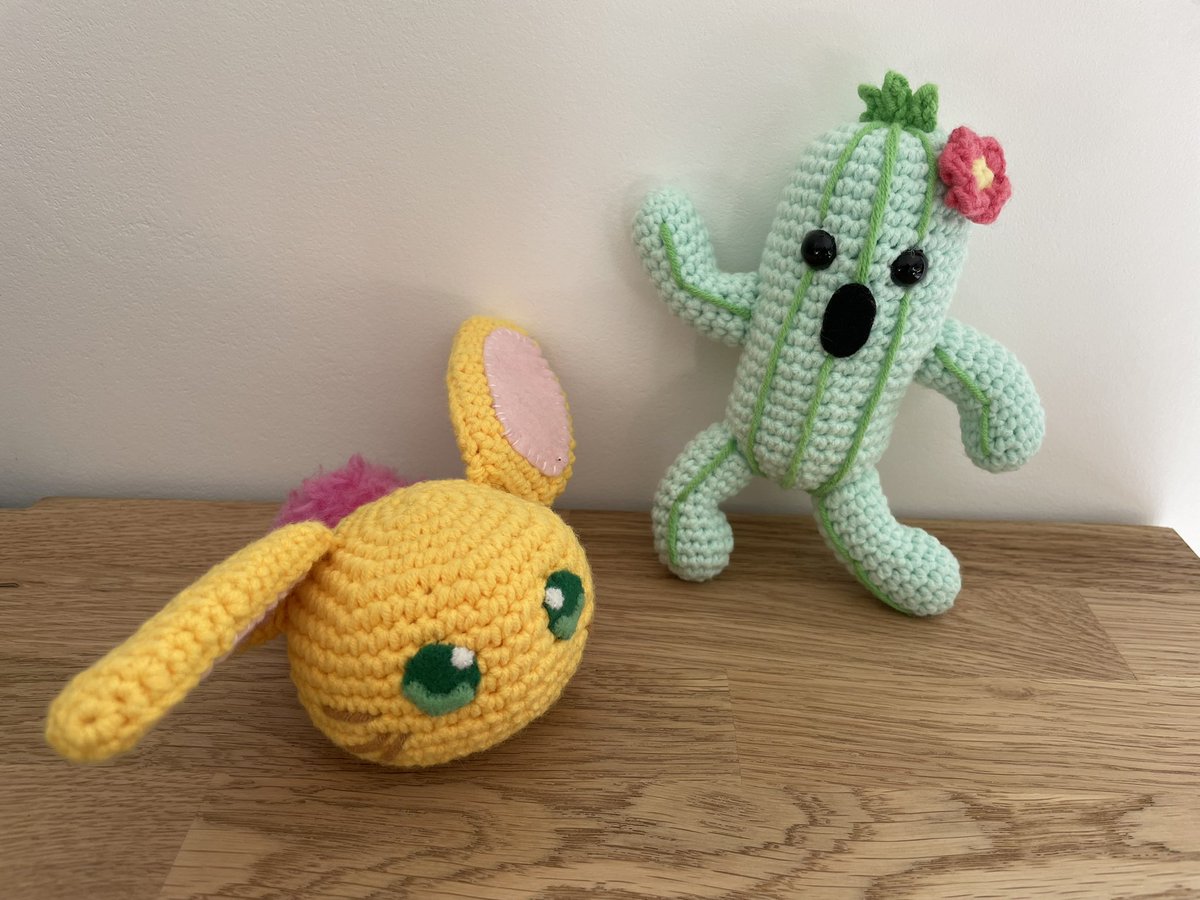 ria_of_light's tweet photo. 🙌 I finished my crochet rabite from Secret of Mana!
Thank you for the lovely pattern, @ElGorminator ☺️

Side cactuar crochet pattern by (IG) Ateliedaniellemagalhaes 🌵 https://t.co/CXaTU55jwo