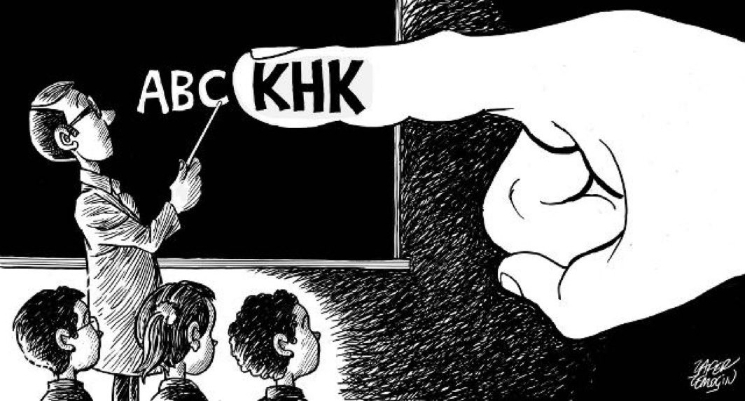 Kalplerinde taşıdıkları meslek aşkını ne bir #KHK ne de bir zorluk silebildi.

Onlar, sadece sınıfta ders anlatan değil; #KHK lar sonrasında bile hayatlara dokunan, örnek hayatlarıyla herkese ders veren kişiler oldular

#ÖğretmenlerGünü nüz kutlu olsun 😊

#pazar
