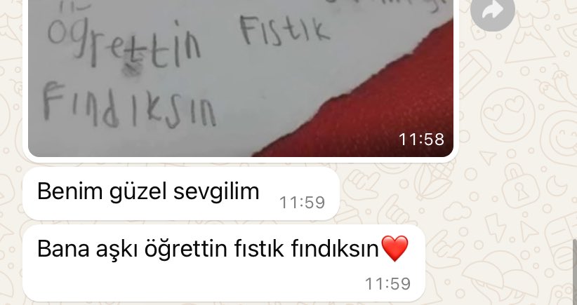 Bizim de öğretmenler günümüz kutlu olsun kızlarrrrrr 💅🏻