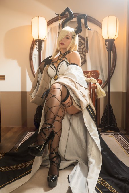 Twitterのコスプレ画像12