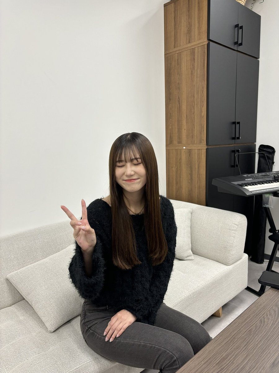 オンラインお話し会始まりました~！

開催中も購入できるので、
まだ買ってない人、追加で買いたい人は
ぜひお待ちしてます✨

👇購入ページはこちらから
live.foru.fan/casts/THOnD0H9…

#三原羽衣 #オンラインお話し会
#1on1 #miharaui