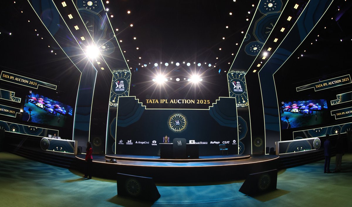 IPL's tweet photo. Loading ◽️◽️◽️▫️▫️

#TATAIPLAuction | #TATAIPL https://t.co/fca3orYAvB