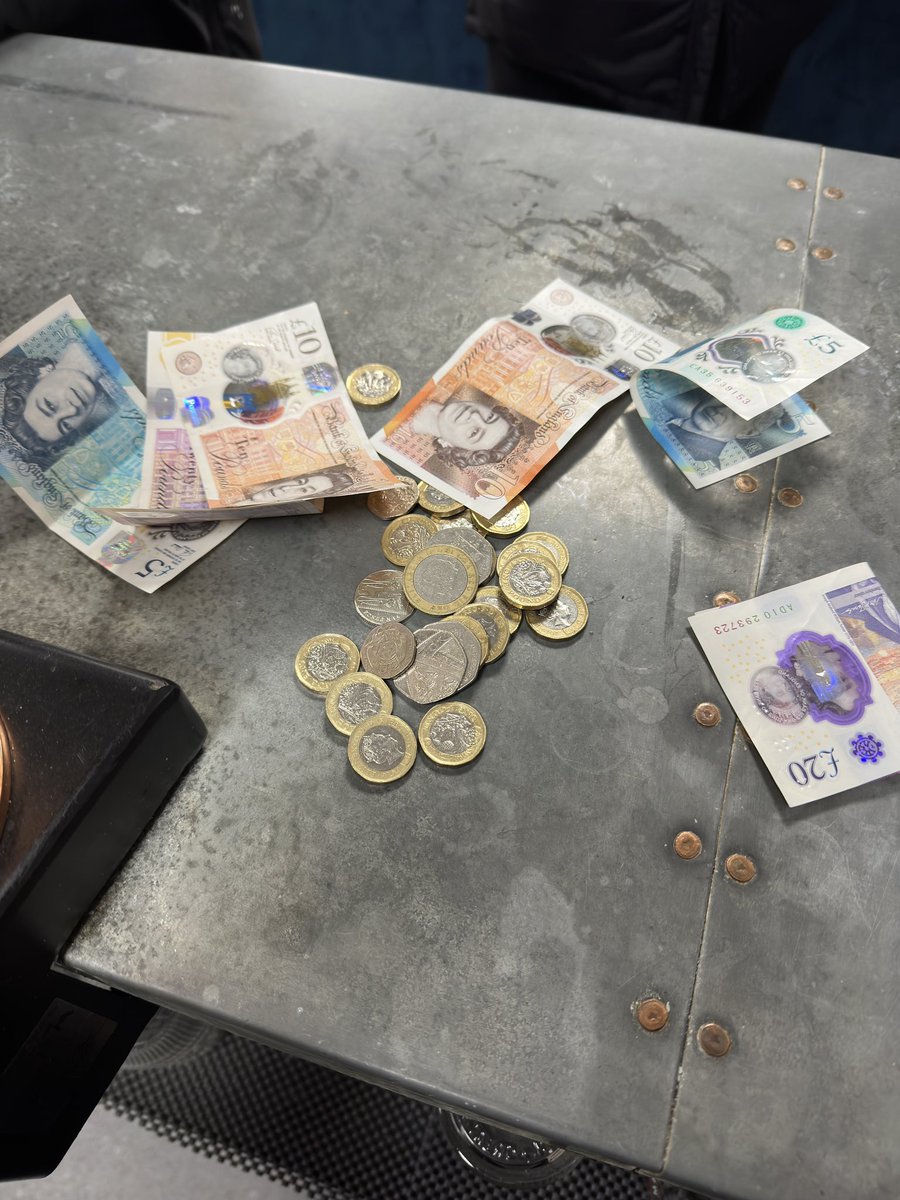 The total gate money from our game yesterday <a href="/EBTheDeres/">Erith & Belvedere FC</a> a few on card. 

The bleakest crowd I’ve seen in years at Park View Road.

Some of us Non League clubs are desperate for support from our own youth sections, the wider community and friends/family.

We are playing good ⚽️🙌