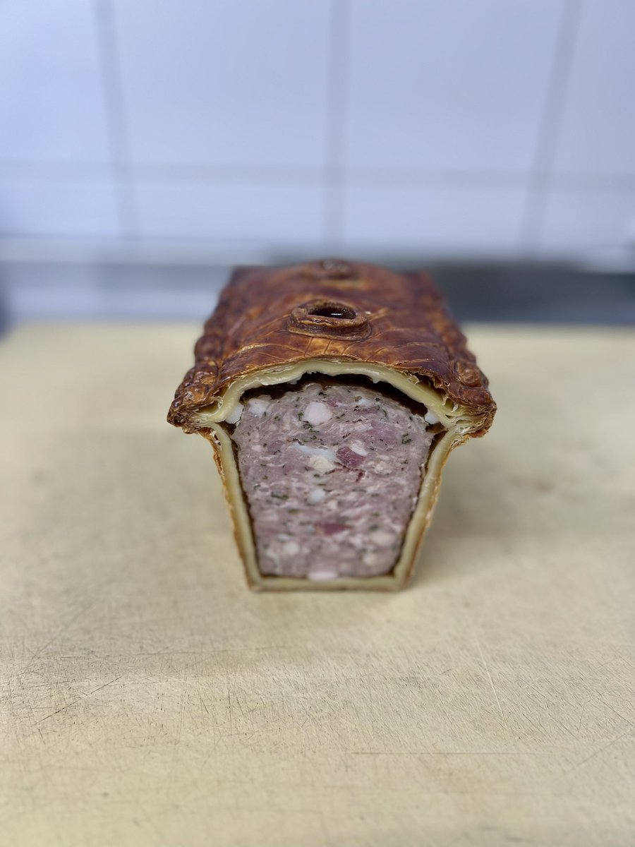 Woke up early this morning because of the excitement to cut into this