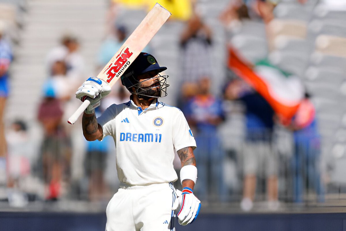 karanAnderson7's tweet photo. 81ST HUNDRED BY KING KOHLI…! 🐐
#INDvAUS #AUSvsIND #ViratKohli𓃵 #TestCrick https://t.co/arBqDs94Mr