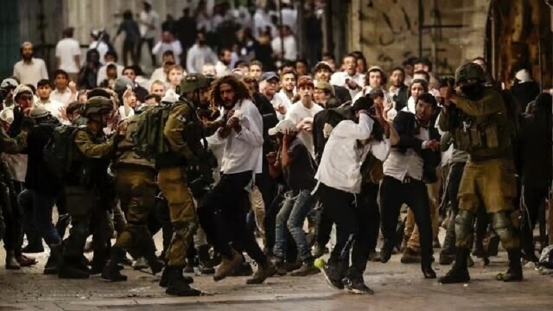 JagbaniOnline's tweet image. ਇਜ਼ਰਾਈਲੀ ਫੌਜ ਨੇ ਗ੍ਰਿਫ਼ਤਾਰ ਕੀਤੇ ਪੰਜ ਯਹੂਦੀ ਨਾਗਰਿਕ
jagbani.punjabkesari.in/international/…
#Israeliarmy #Jewishcitizen #Arrested