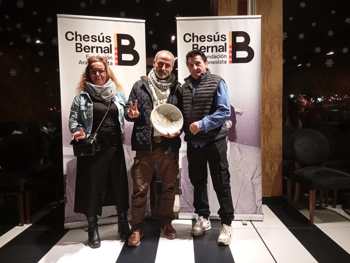 Ayer acudimos a la entrega de Premios de la Fundación Aragonesista Chesús Bernal a la que fuimos invitados.  

Enhorabuena a los premiados en especial a <a href="/Casapalestina_/">Casa Palestina de Aragón</a> por su compromiso en la lucha por la justicia, la libertad y la dignidad del pueblo palestino.

#VenteConSOA