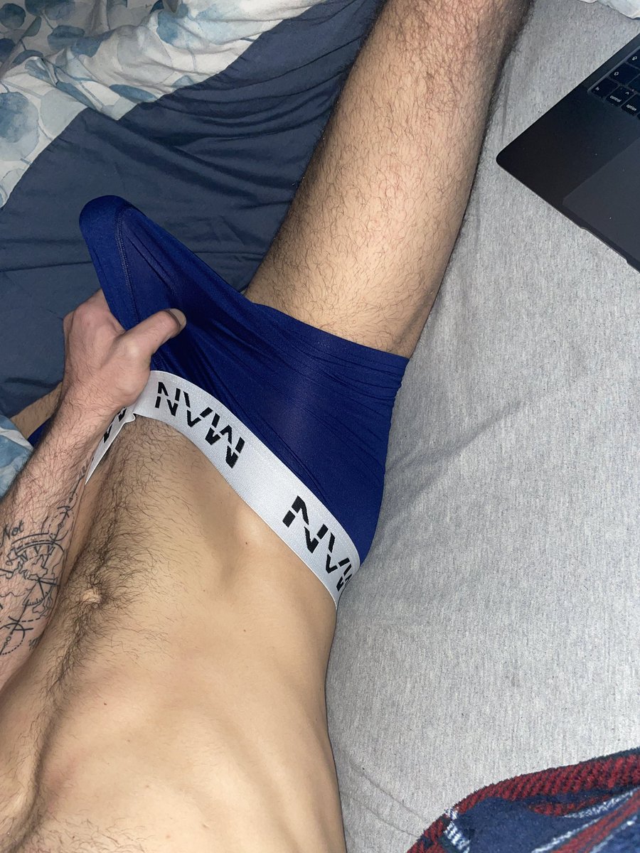 WelshWill01's tweet photo. Sunday Funday 😏
RT to volunteer yourself 😜😈

https://t.co/bdl5aXIsX6 https://t.co/Bo0yOReRSl