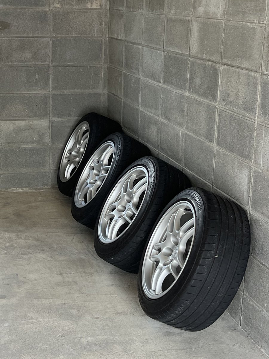 誰か15万くらいで持ってって