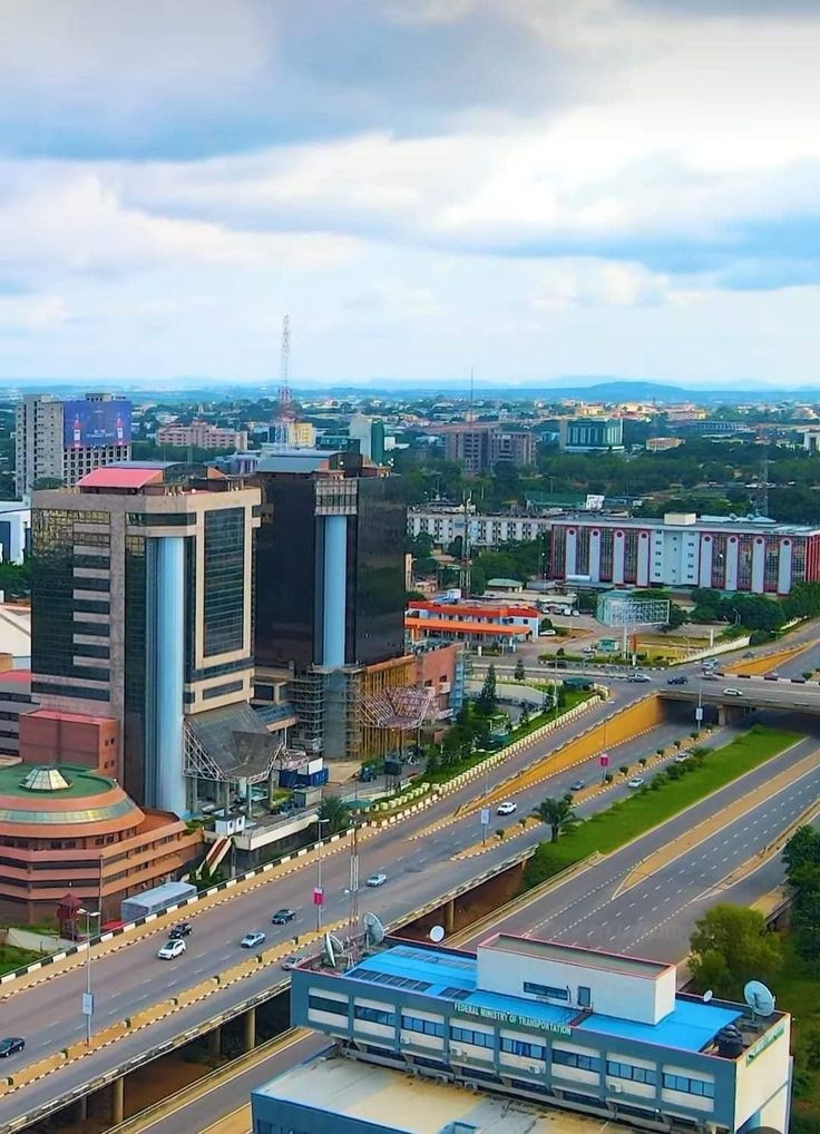 J_S_N_N's tweet photo. @desinderius @Dilukeni This is Abuja my friend. 
Do you really want to compare such to WB? https://t.co/Zw2IFScwvY