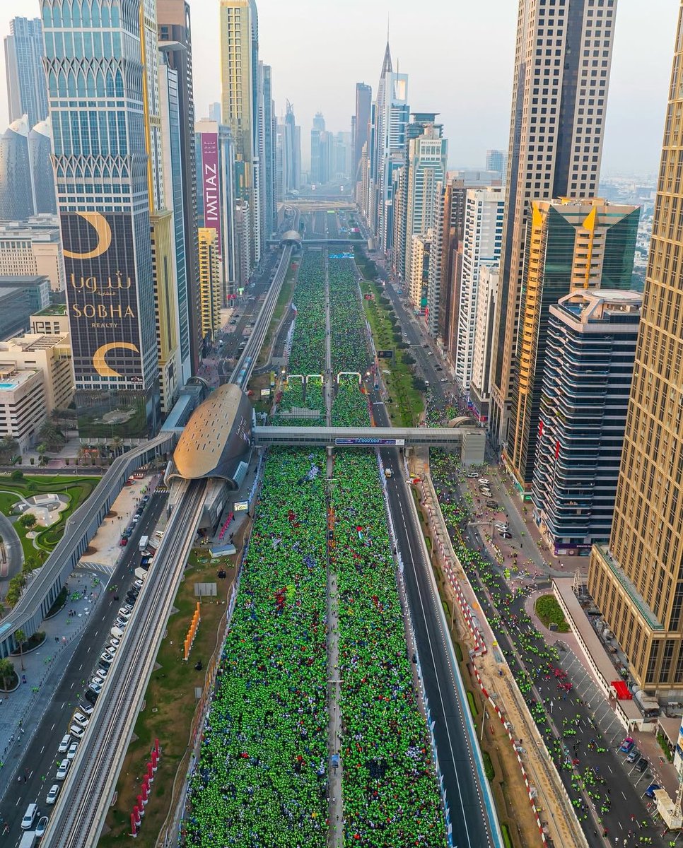 SAlwashahi's tweet image. Only in Dubai ❤️