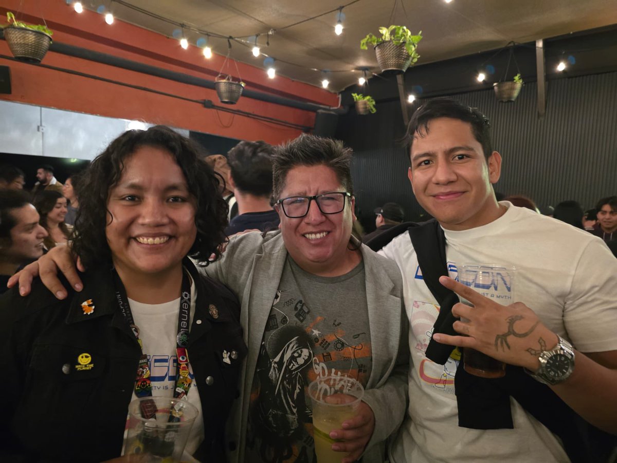 arnoldmy0's tweet image. 🤟🏾 #bugcon #bugc0n #DragonJar