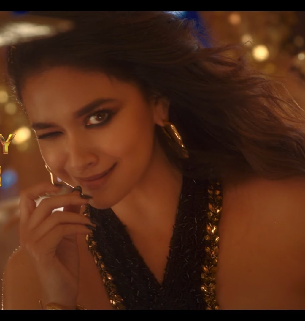 CryingSammu's tweet photo. Keerthy whor... Ahem... Suresh😈💦 https://t.co/FblxFOO2R4