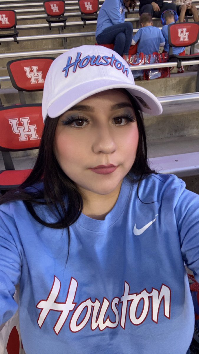 blaahcherry's tweet photo. #GoCoogs #HoustonBlue π©΅ https://t.co/4QzmdasSh3