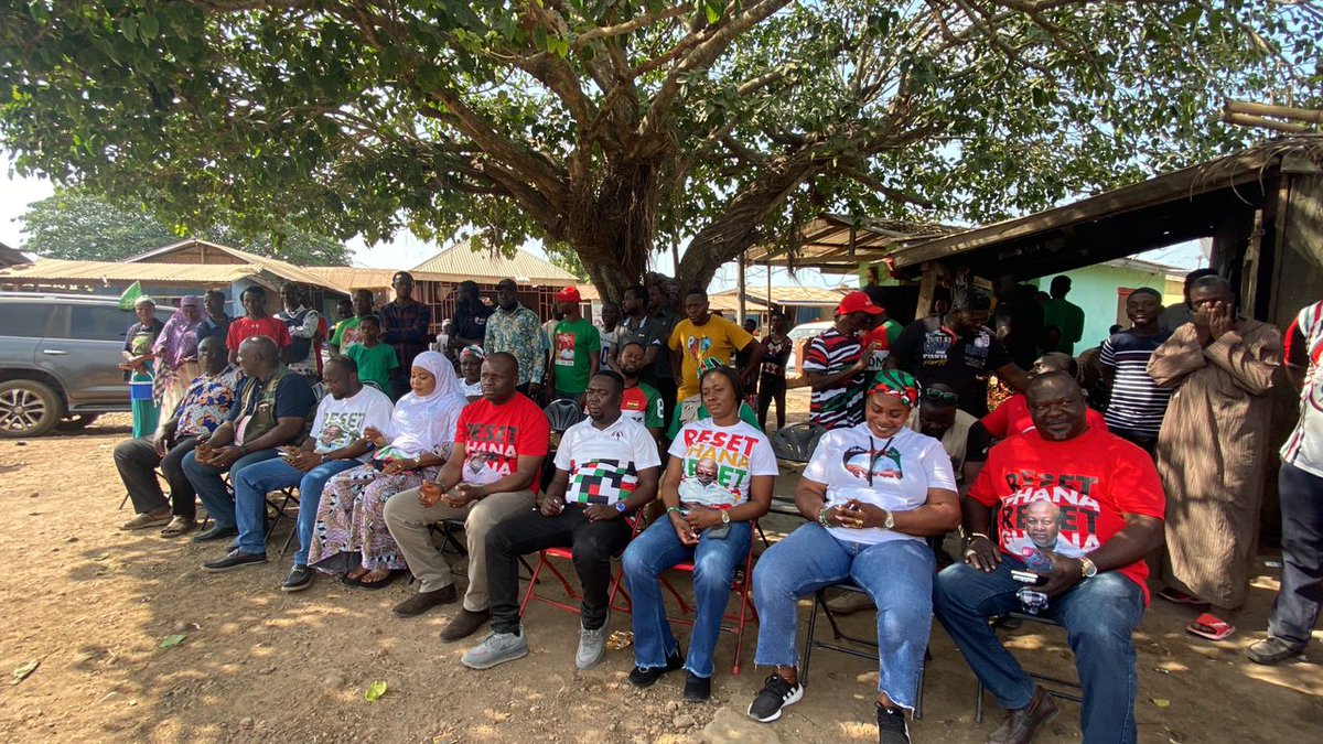 HonKrosbi's tweet photo. A big CHANGE is coming.
Be part of the NDC team, and let's restructure our country from failure.
#Mahama24hourEconomy #MahamaForPresident https://t.co/xXzOeMkmMq