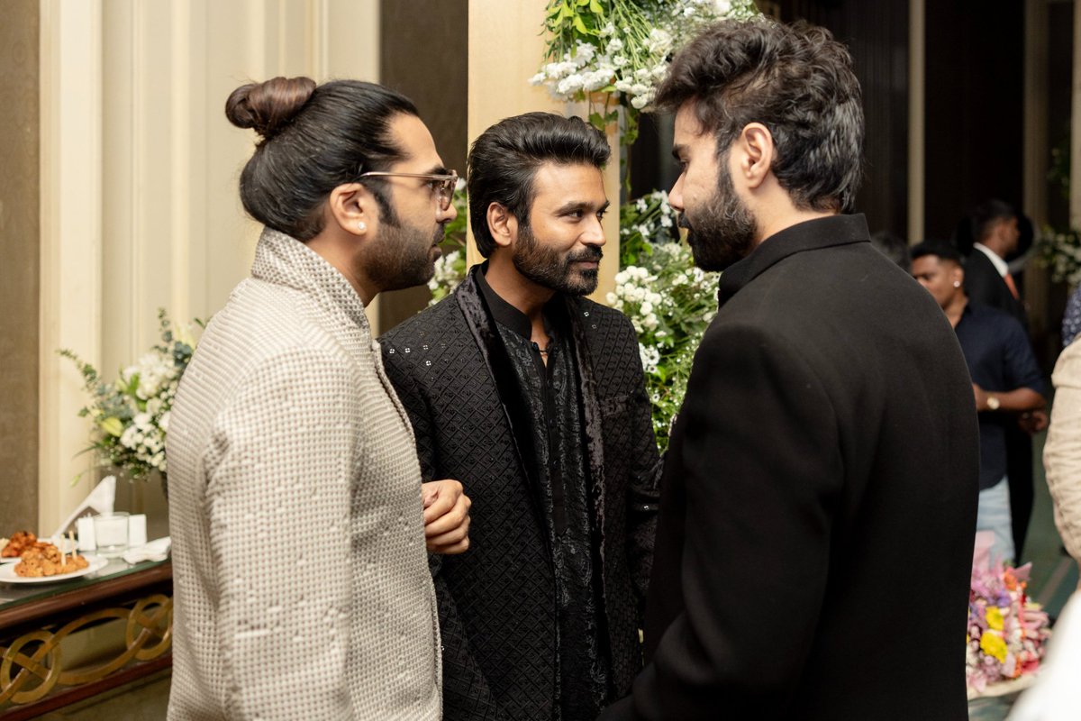LittleVaseem's tweet photo. .@SilambarasanTR_ &amp; @dhanushkraja 

@AakashBaskaran  @DawnPicturesOff 

#SilambarasanTR #Dhanush https://t.co/tBhMLg15BU