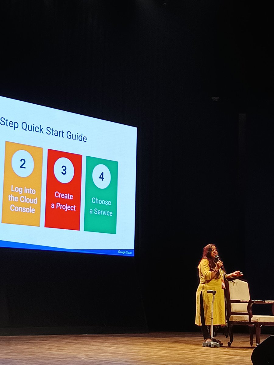 Amansh_15's tweet photo. An motivatative session🔥 with @ShikhaSaxena on building Gen AI application with Google Cloud.
#DevFestJaipur #DevFest2024
#GDGCloudJaipur #GDGJaipur #TFUGJaipur

@gauravkheterpal @vikas123 @AnukritiBansal 
Thankyou✨ https://t.co/mChUR01o98