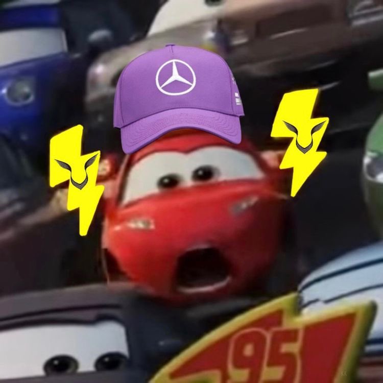 44britcedes's tweet photo. LETS GO LEWIS https://t.co/rrdnT5MR3E