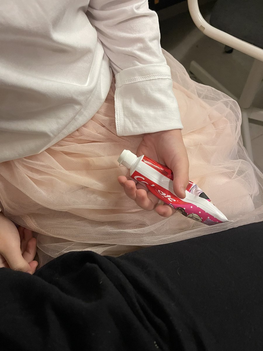 jjhavemann's tweet image. Machen die Kinder gerade für die Schule fertig und plötzlich kommen Sirenen und Explosionen 🚨🚨🚨