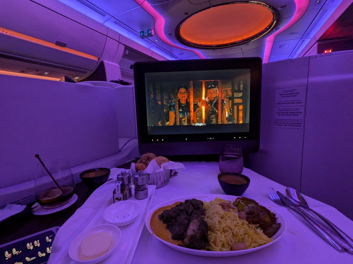 nazafanwar's tweet photo. My first time traveling with business class on an international trip. Big thanks to @qatarairways for the unexpected upgrade to business class on my last flight! Truly an amazing experience. Hope to get more such upgrades  on my next journeys.😁✈️ #QatarAirways #Oryx https://t.co/xuKVCn7pTG