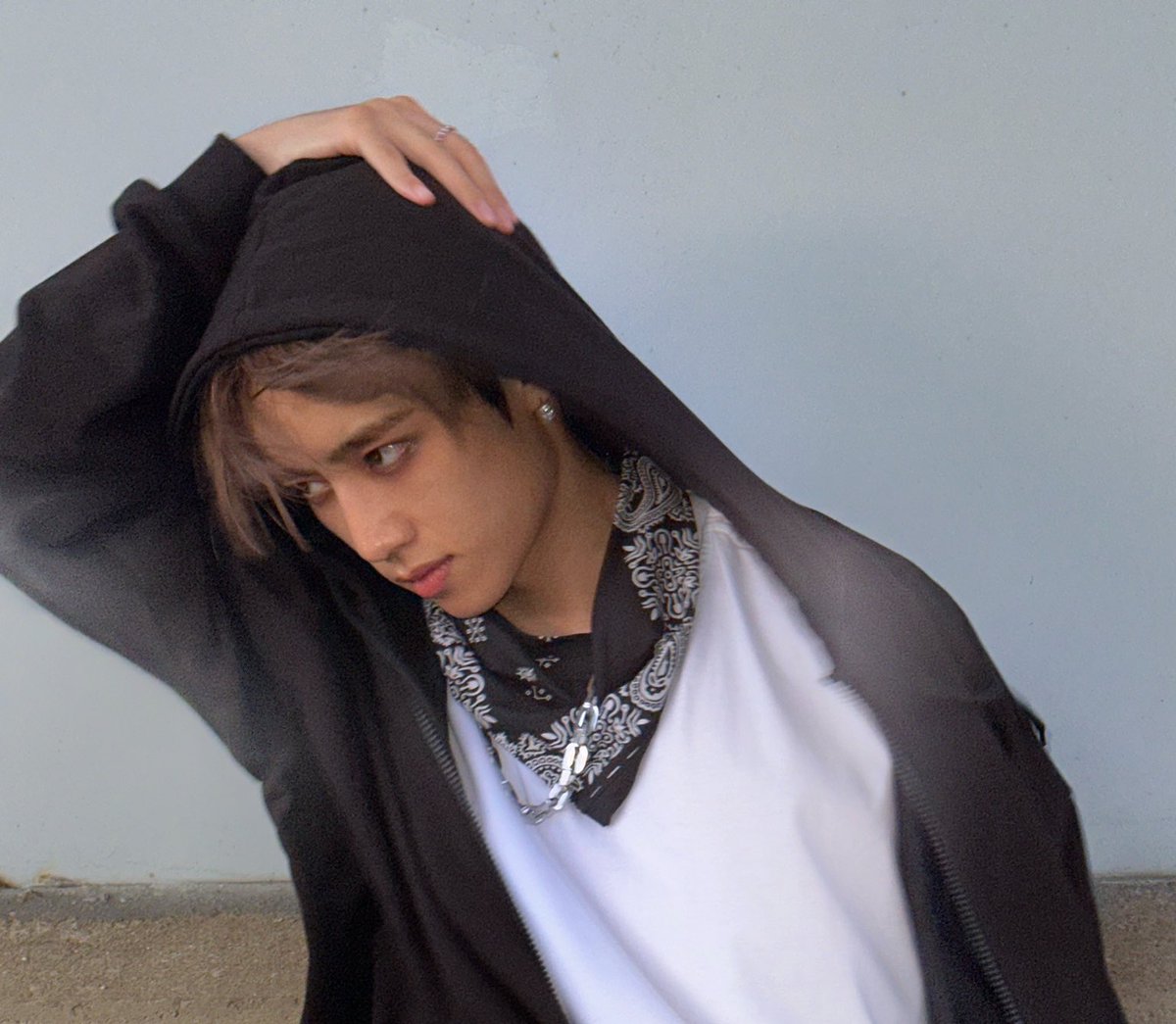 this catholic university is clingy as hell 'cause why am i required to be in campus on a sunday?