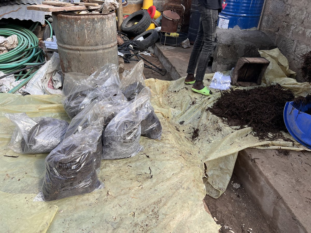 Button compost bagged and shipped to the different clients. One of the farmers who bought the ready bags is an employed gentleman and is busy, he just wants to water, harvest &amp; deliver and get paid

Let us hold your hand