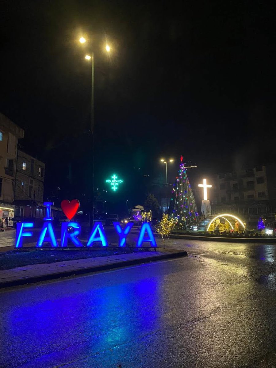 ChristiansMENA's tweet image. 🇱🇧✝️ The Christ statue was removed from a Christmas crib and replaced with a gun in Faraya, a Christian village in Lebanon

Following the incident, the bells of the village’s churches began ringing in response

#ChristiansMENA