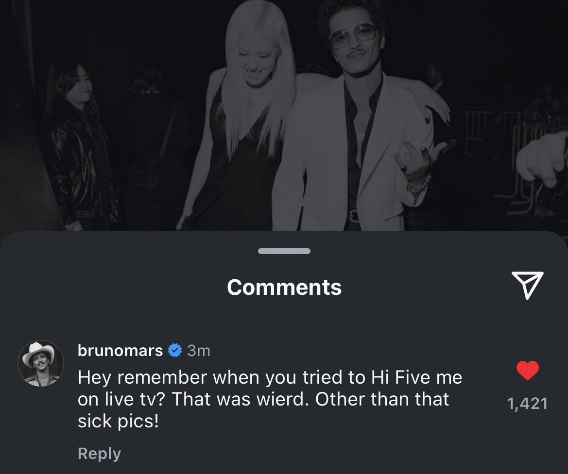 rosie tweet media
