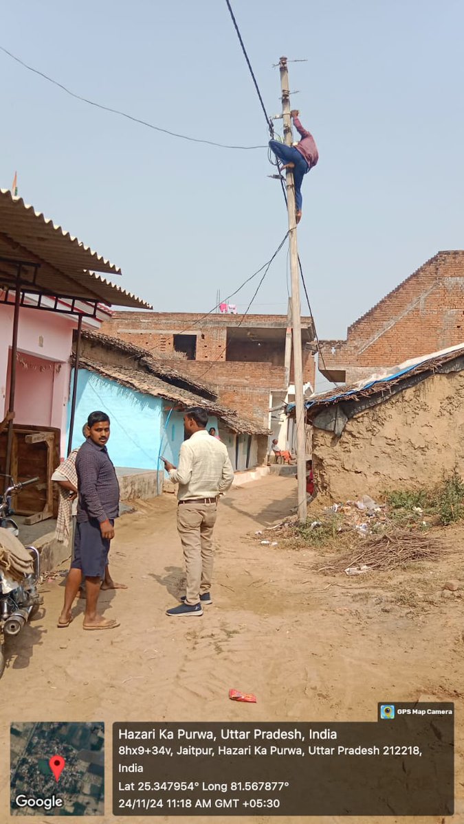 EChayal's tweet photo. खण्ड-चायल के विधुत उपकेंद्र पुरखास से पोषित  विभिन्न ग्राम में बकायेदार उपभोक्ताओं की राजस्व वसूली/विच्छेदन की कार्यवाही की जा रही है,उपभोक्ता समय से बिल जमा करे और कानूनी कार्यवाही से बचें I
@UPPCLLKO
@CMOfficeUP
@UppclChairman
@MD_PuVVNL
@EMofficeUP
@ceelec_ald
@PuVVNLKAUSHAMBI https://t.co/PK4b2YFvOy