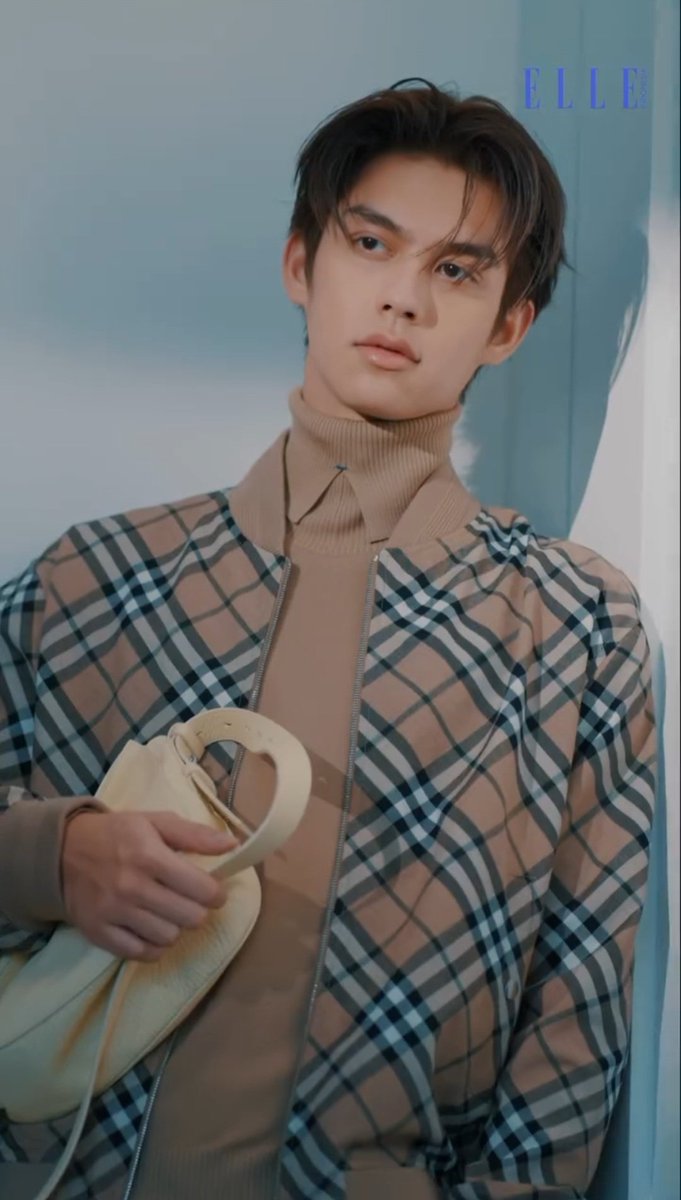 BVC_Streaming's tweet photo. ใช้คำว่��หล่อได้สิ้นเปลืองมากกกก~

#BurberryxBright
#Burberry
#bbrightvc https://t.co/6UkoD6MfB6