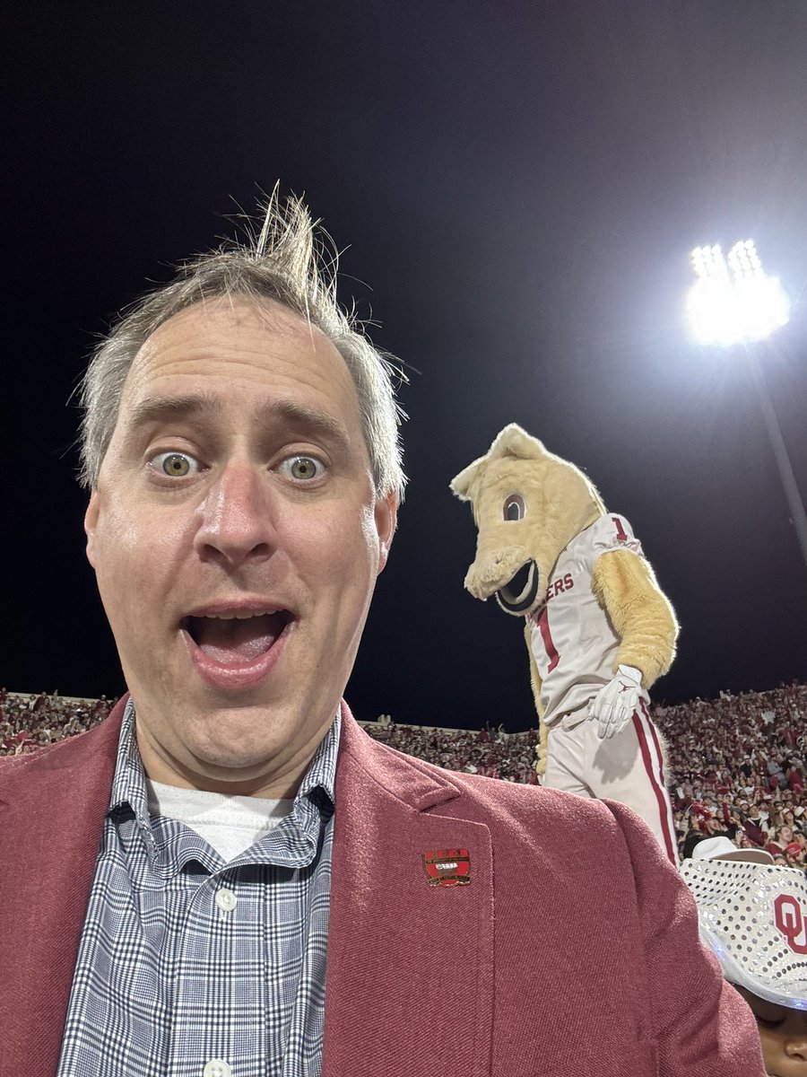 MattyRom's tweet image. Season 20 has come to an end. It is amazing how many people come together to pull off a GameDay experience. I’m looking forward to season 21 in August!