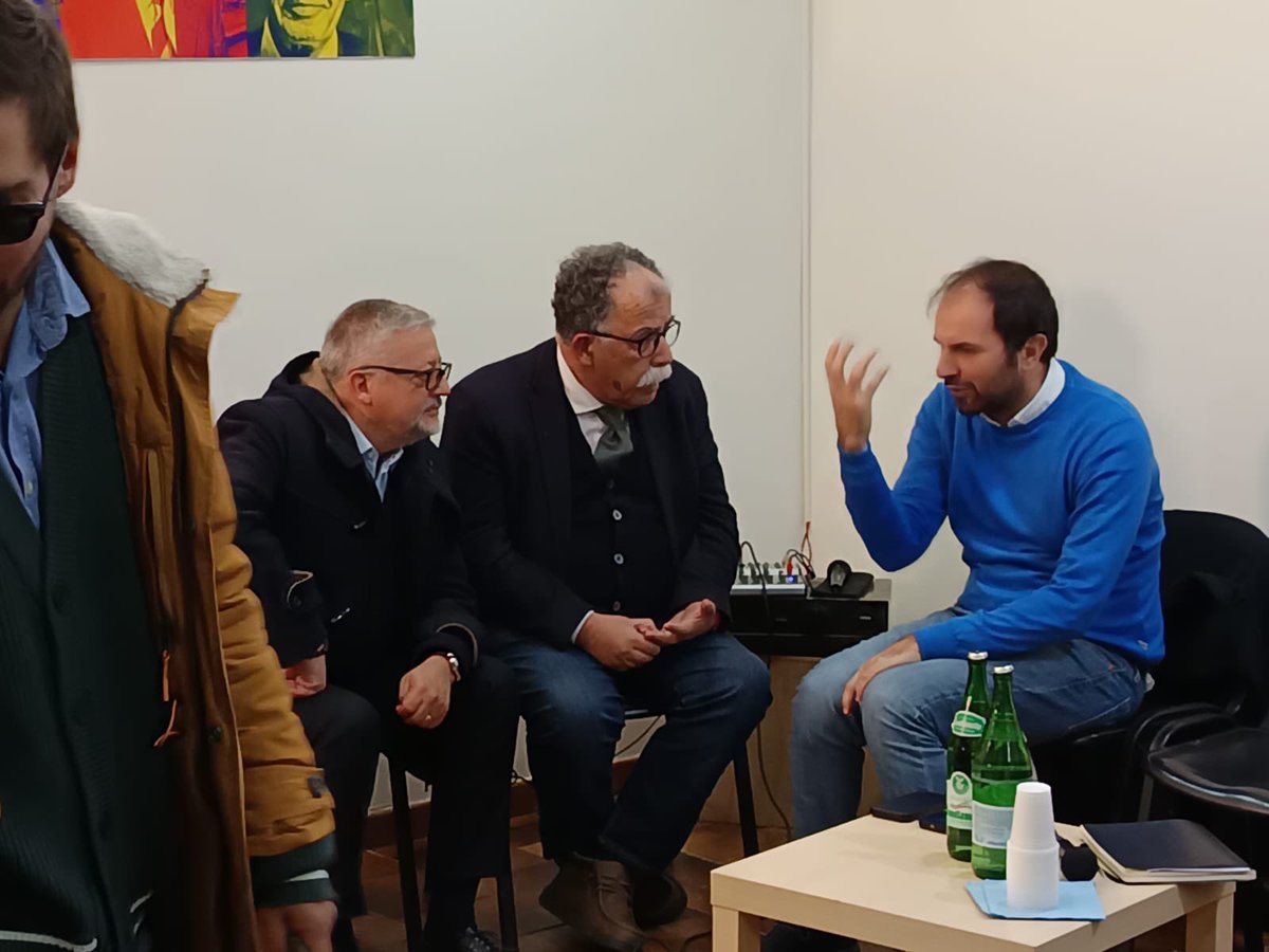 A San Sebastiano al Vesuvio per affrontare due emergenze della provincia di #Napoli: quella della sicurezza e quella del lavoro dopo i tragici fatti delle ultime settimane.