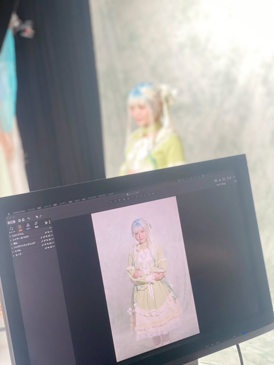 ╋♦︎•♣︎•━━━  
　#NeoDoll　team Bloom
　　ユリ役　宮﨑想乃さん
　　　撮影オフショット
  　　　　　　━━━━━•♠︎•♥︎╋
🎫チケット一般発売最終日！
l-tike.com/neodoll/
#ネオドール
#NeoDoll