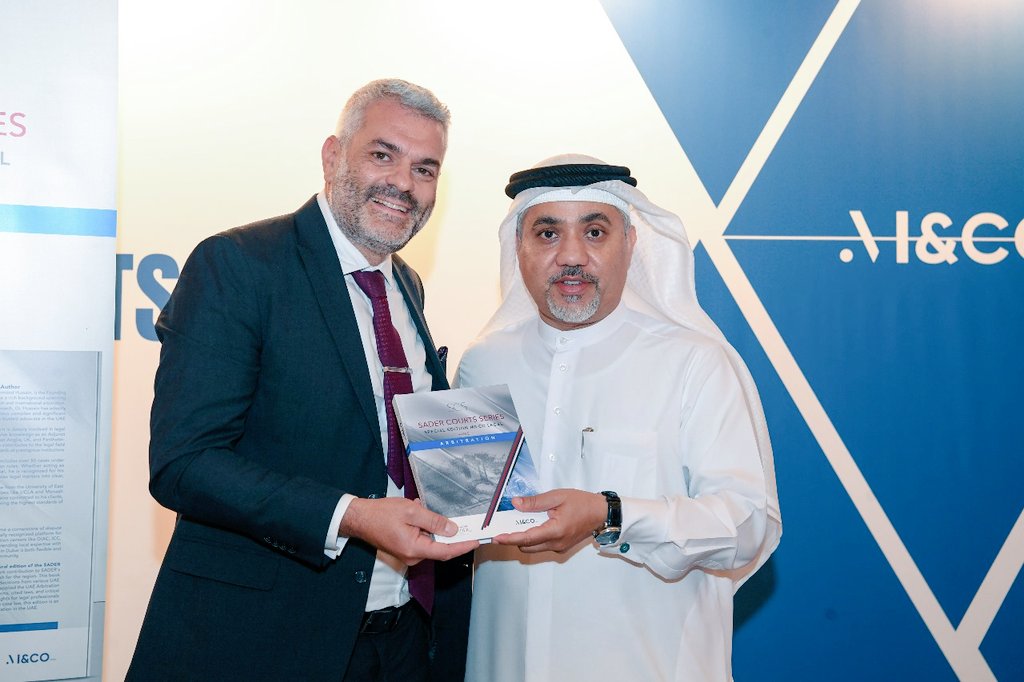 لقد كانت رحلة مليئة بالتحديات ومثمرة على الصعيدين الفكري والمهني أثناء العمل على تأليف هذا الكتاب بالتعاون مع دار صادر للنشر حول قانون التحكيم الإماراتي.