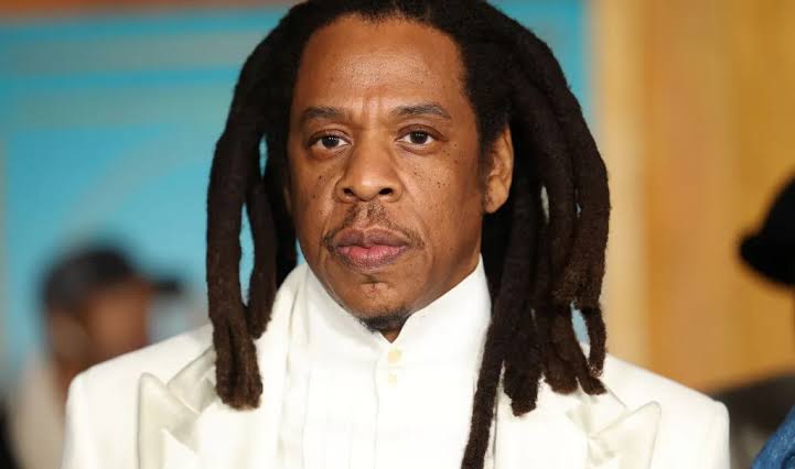fadhilikangusi's tweet photo. Jay Z once said? https://t.co/Twi9pO4kER