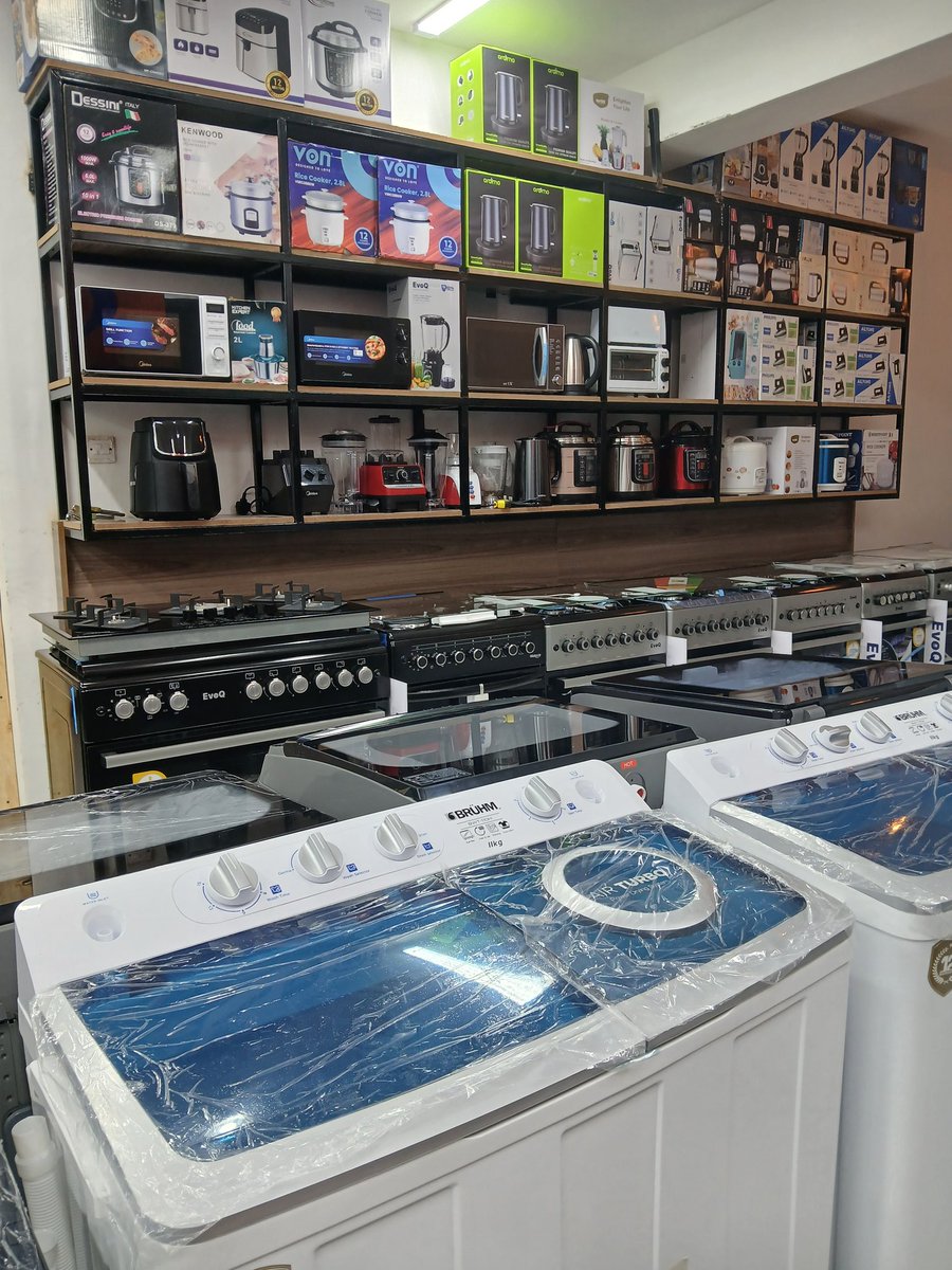 BarackStore_'s tweet image. Karibuni sana BARACKSTORE MJENGONI - Premium Quality Products 

Kariakoo mtaa wa Msimbazi na Magila Opposite KKKT Church 

Huduma ya Delivery ipo.