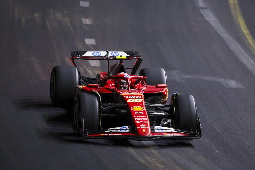 Carlos Sainz in Las Vegas GP