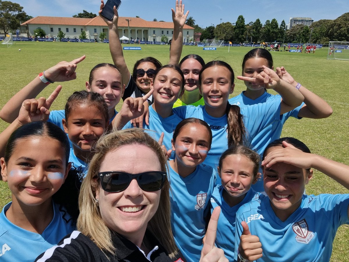 What a weekend at the Unite Cup playing teams from across the country! A three day competition in the heat well spent. So proud of these King Parkers, with the girls taking home victory. #loveyourhive