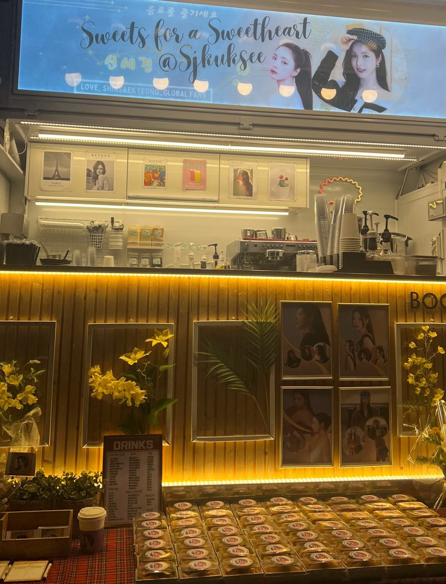 _sskofficial's tweet photo. Thank you all so much for the coffee truck and sweets—they made the day feel extra special! ☕️💖

#신세경 #ShinSaeKyeong #shinsaekyeong_official 
#シンセギョン #申世炅 https://t.co/nfOvSqn77j