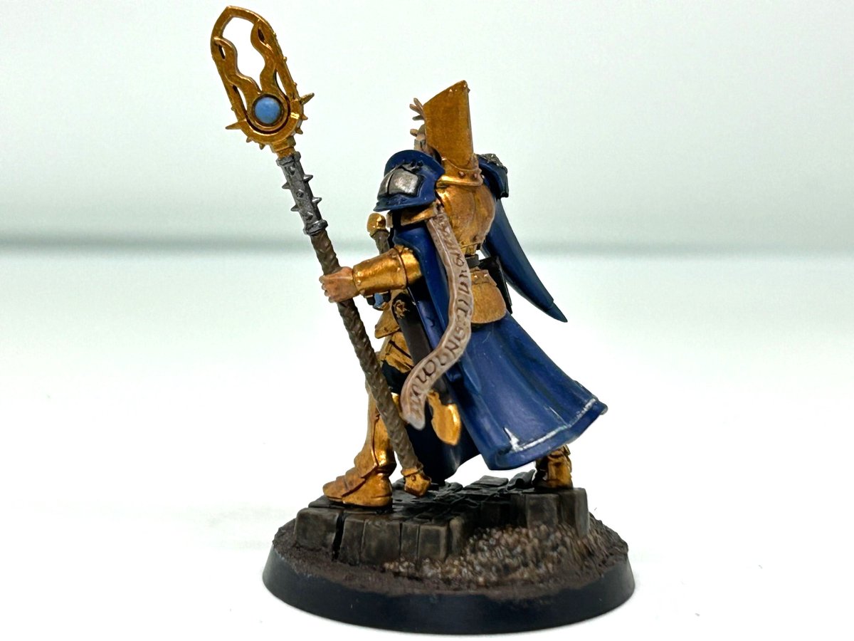MaximumHamster's tweet image. ウォーハンマーのストームキャスト・エターナルのナイトアーケイナムを作ってみました。 #Warhammer #stormcasteternals #paintingwarhammer #ウォーハンマー #miniaturepainting