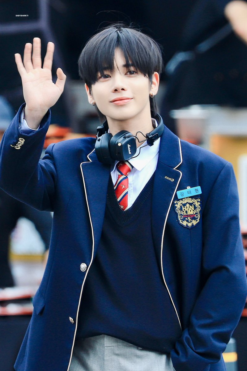 그래서 어디 학교가야 이런 선배들 만날수있다고요?