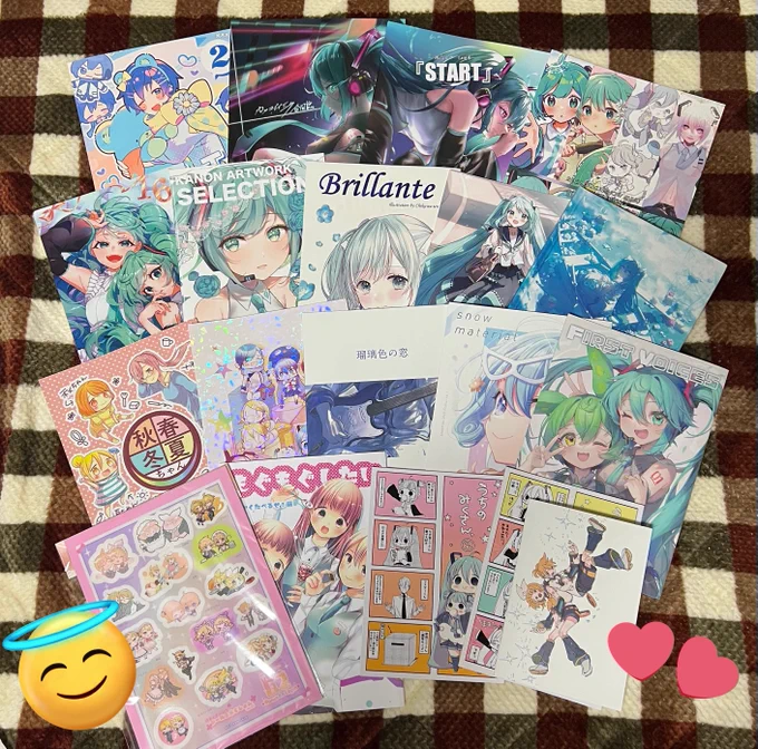 先日のボーマスの戦利品とご厚意で頂いたものと差し入れです‼️(漏れがあったらすみません😭)
過去1お金を使ってしまった_:('ཀ`」 ∠):
素敵な作品に包まれてとても幸せです☺️
直接ご挨拶に伺ってくださった皆様、優しく接してくださった皆様、本当にありがとうございました!🙇

#ボーマス 