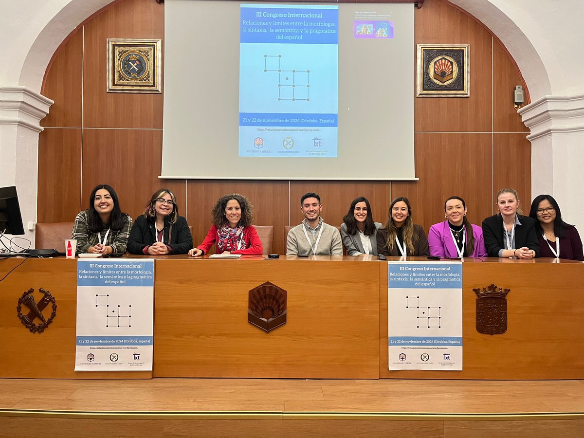 MaraMartnezAti1's tweet photo. Gracias de nuevo a los/las participantes en el III Congreso internacional Relaciones y límites entre la morfología, la sintaxis, la semántica y la pragmática del español. Hemos disfrutado de dos días intensos de intercambio científico con un nivel excelente😃 https://t.co/31kHcnY3kC